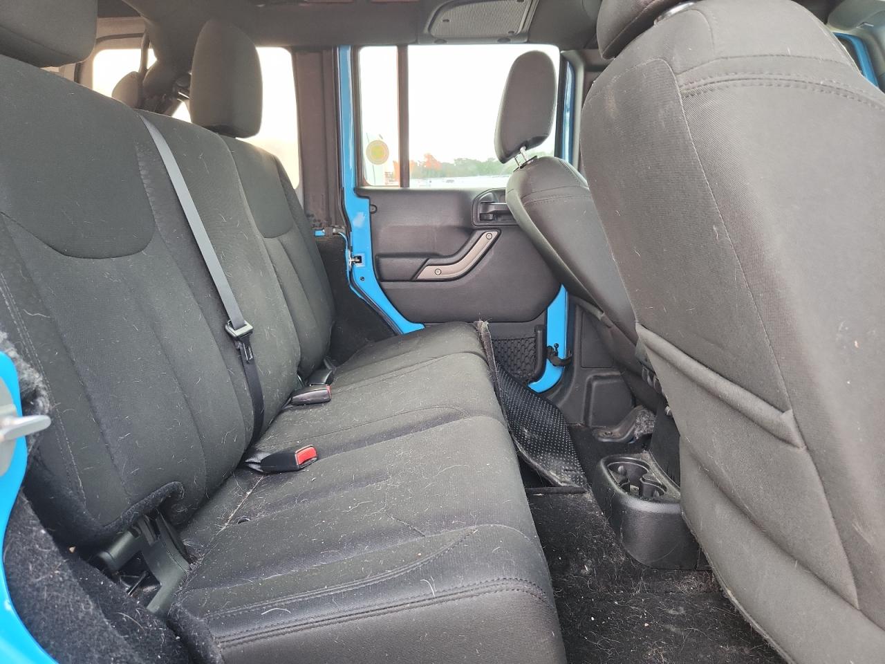 Jeep Wrangler Sport Image 11