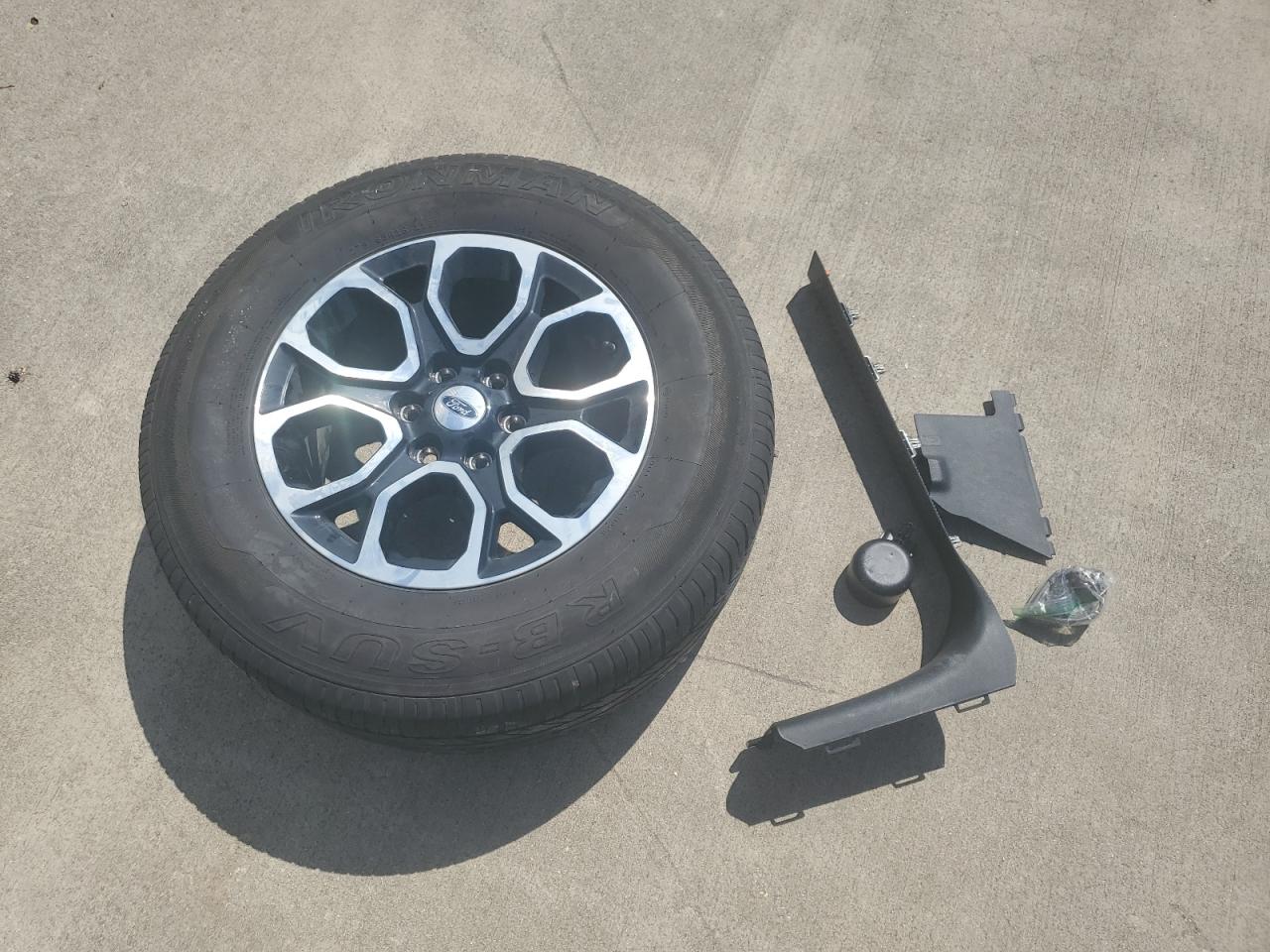 Ford Expedition Max Xlt Image 8