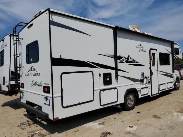 Ford Econoline E450 Super Duty Cutaway Van Image 5