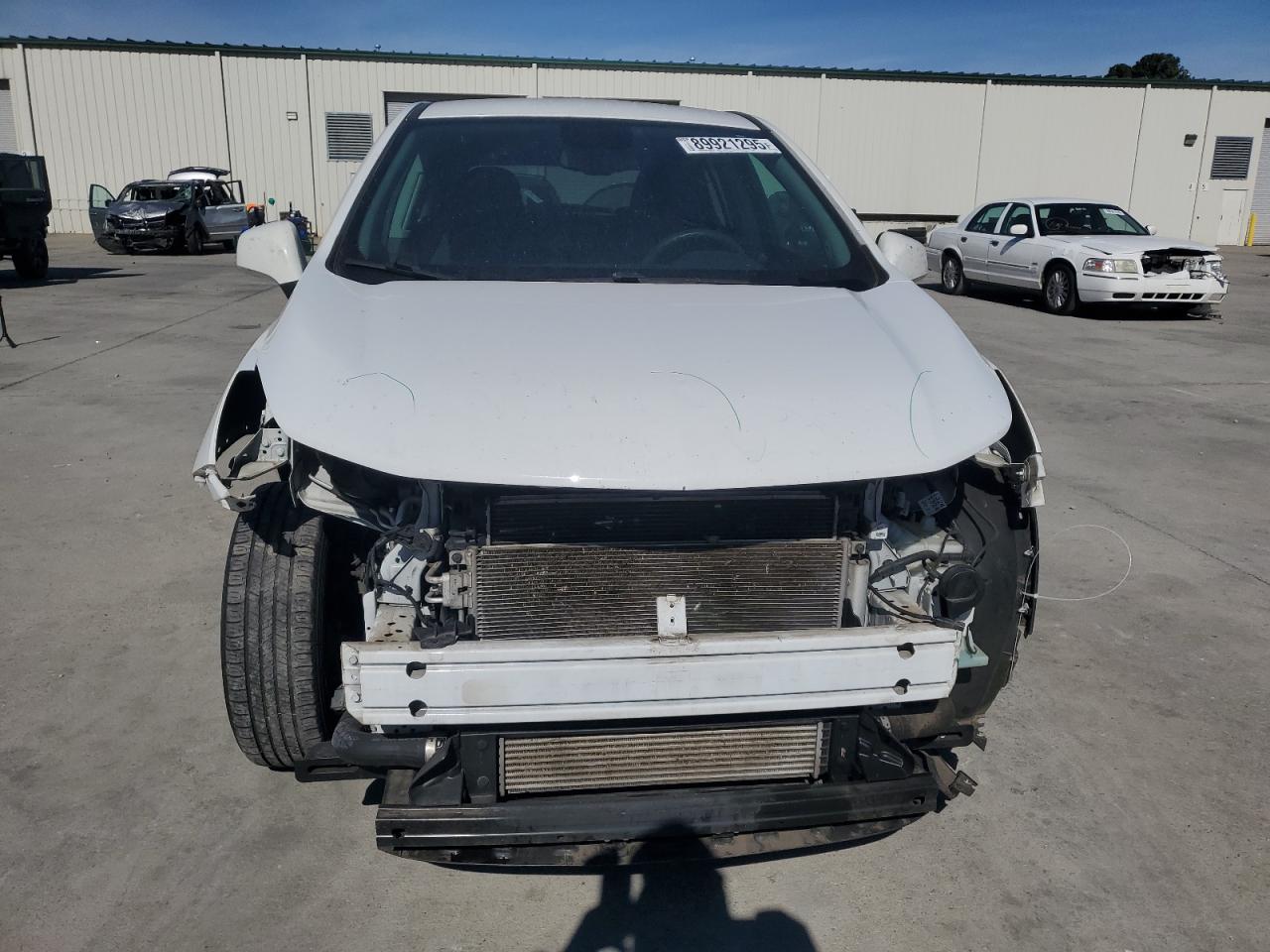 Chevrolet Trax Ls Image 2