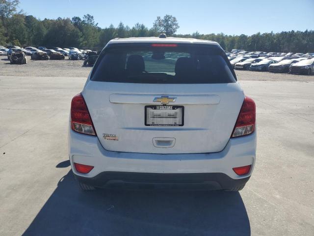 Chevrolet Trax Ls Image 11