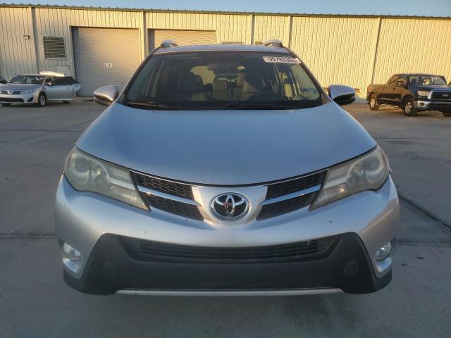 Toyota RAV4 Xle Image 9