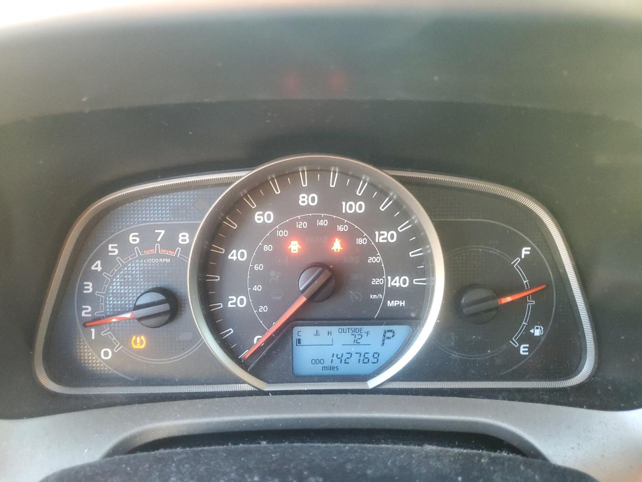 Toyota RAV4 Xle Image 2