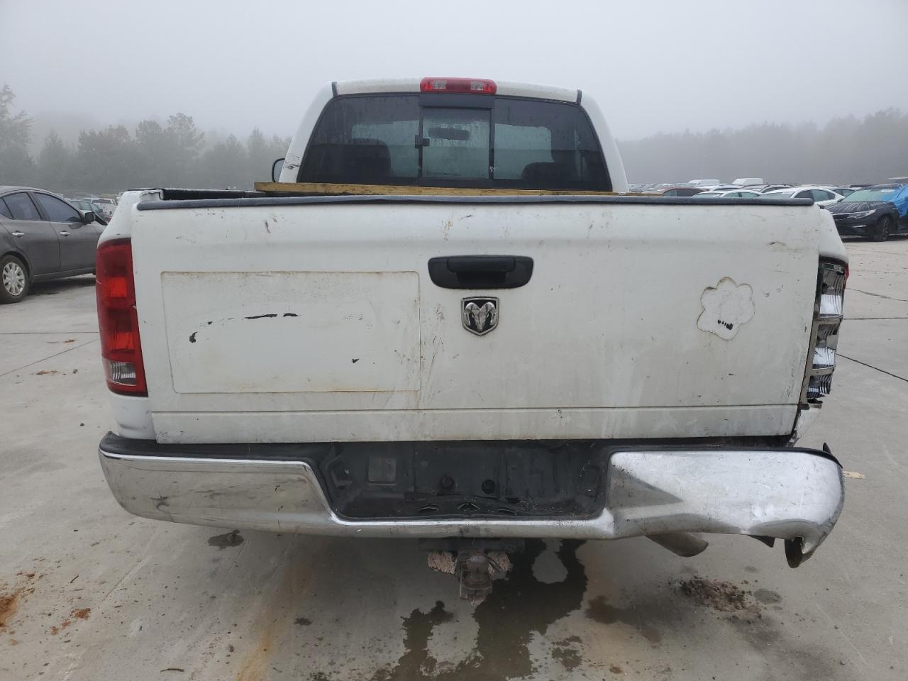 Dodge Ram 1500 St Image 4