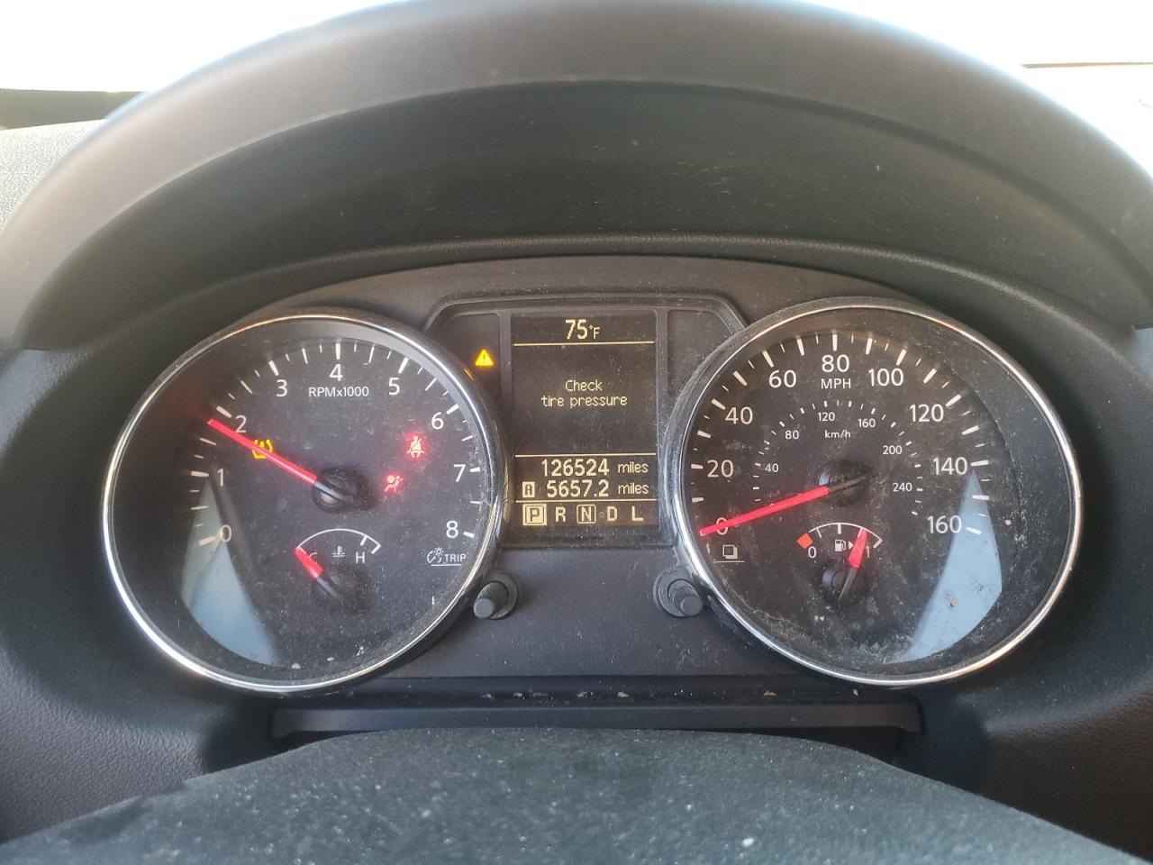 Nissan Rogue S Image 5