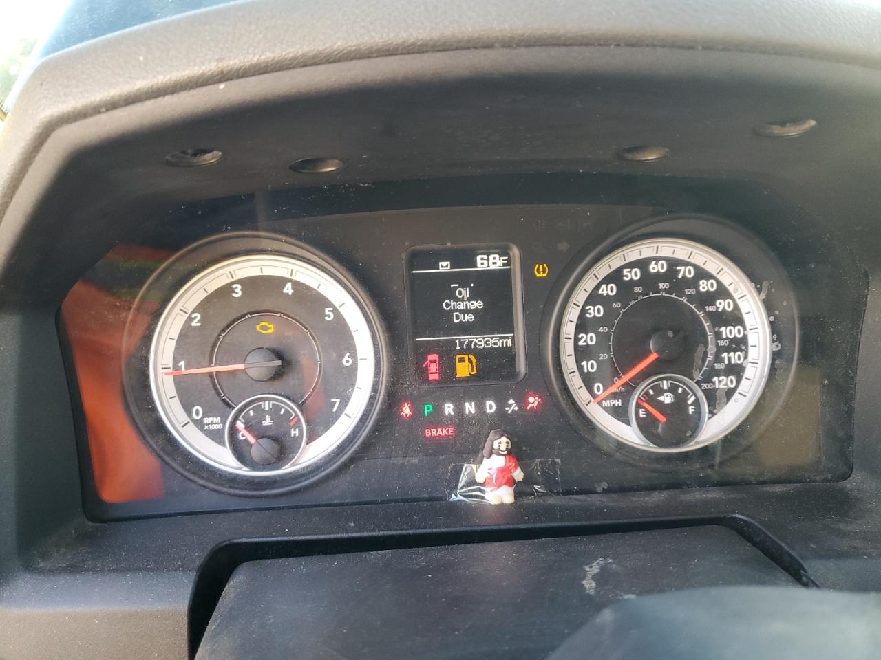 Ram 1500 St Image 11