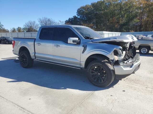 Ford F-150 Supercrew Image 12