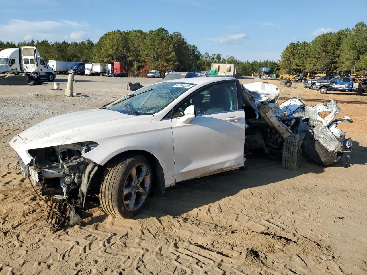 Ford Fusion Se Image 1