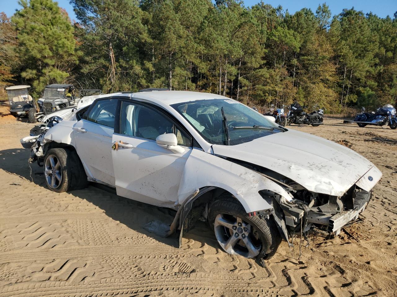 Ford Fusion Se Image 11