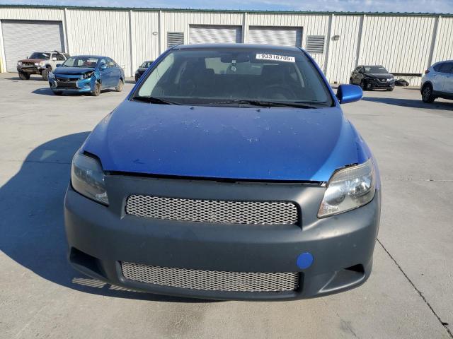 Toyota Scion Image 2