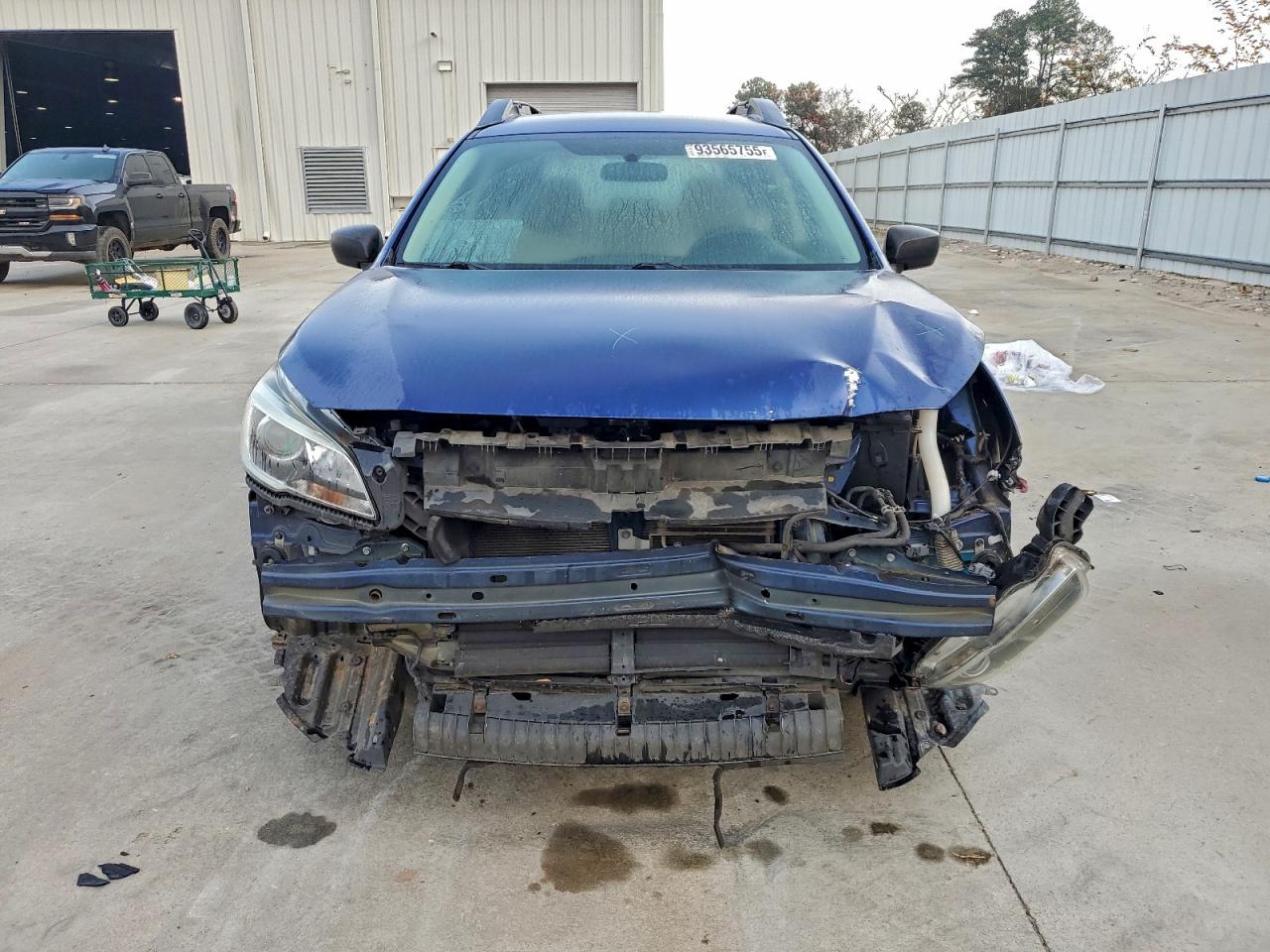 Subaru Outback 2.5i Image 3