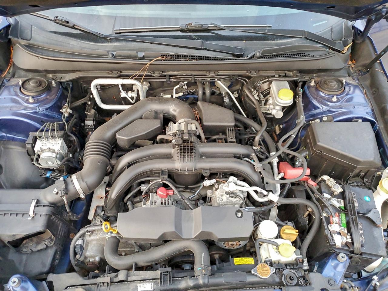 Subaru Outback 2.5i Image 7