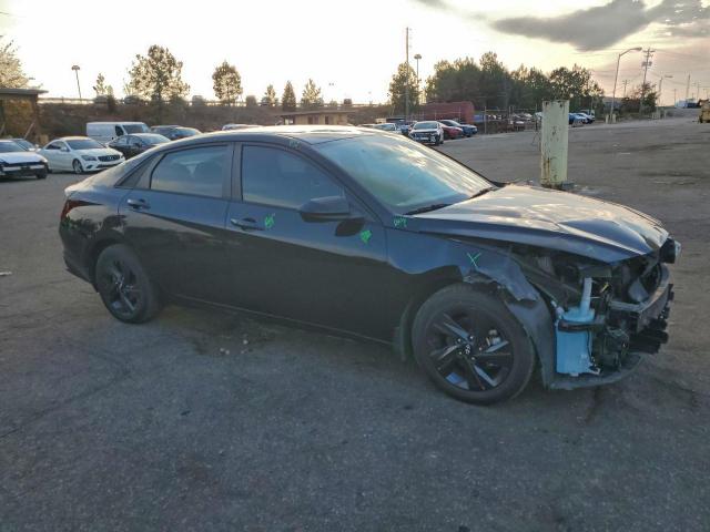 Hyundai ELANTRA Sel Image 2