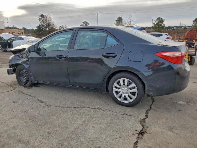 Toyota Corolla L Image 6