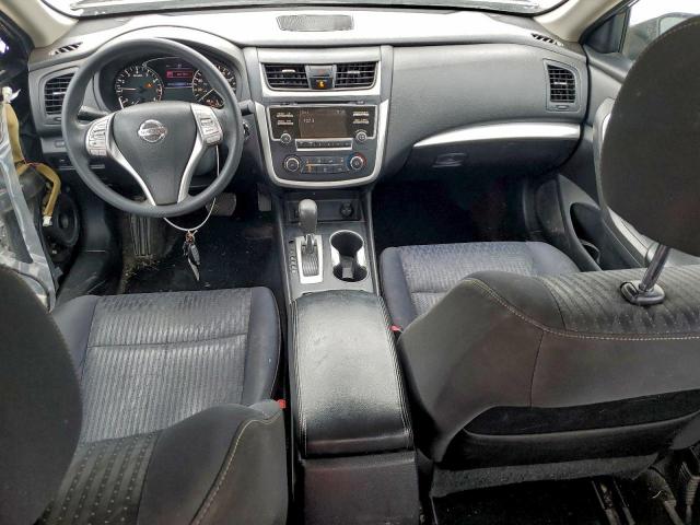 Nissan Altima 2.5 Image 9