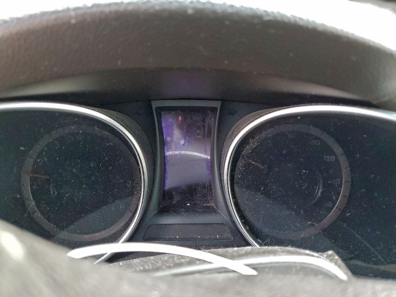 Hyundai SANTA FE Image 10