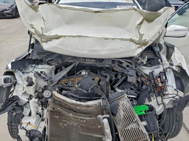 Hyundai SANTA FE Image 12