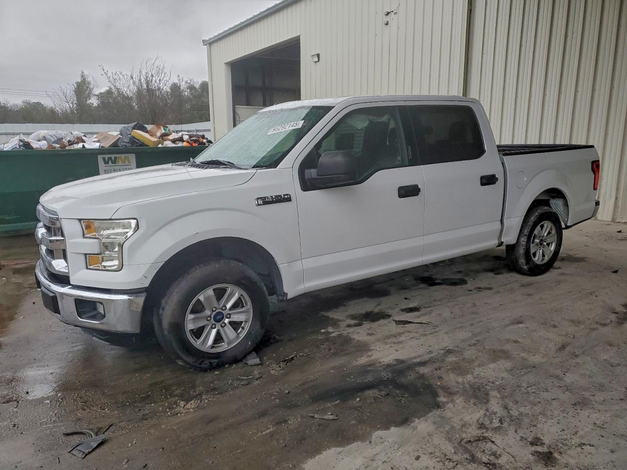 Ford F-150 Supercrew Image 1