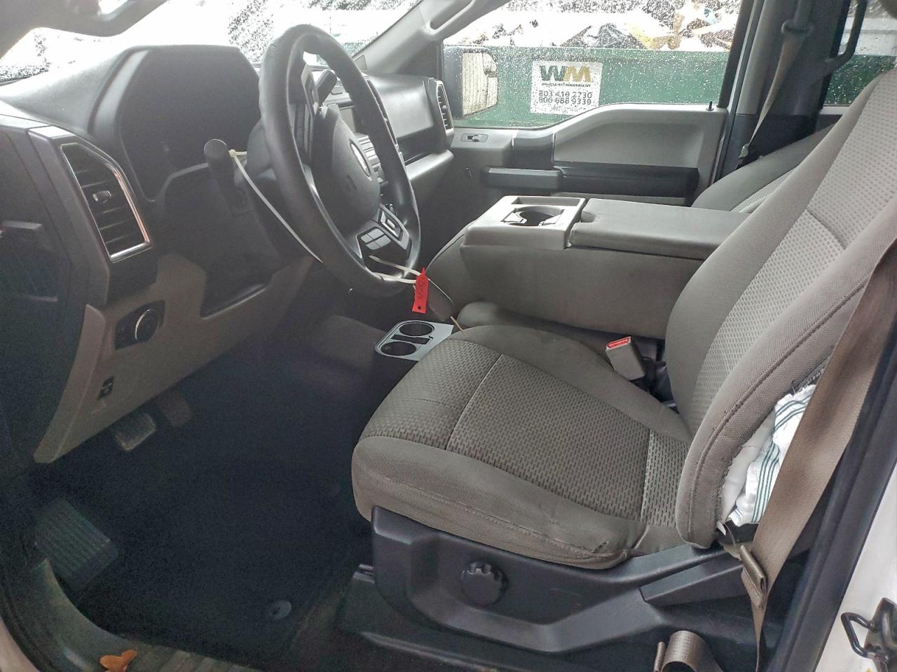 Ford F-150 Supercrew Image 3