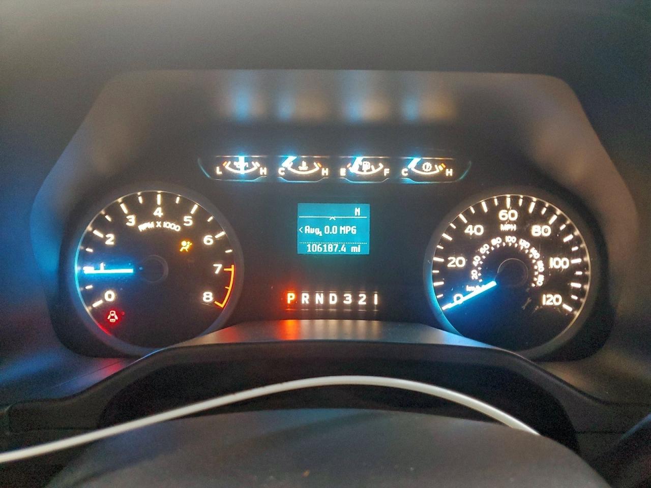 Ford F-150 Supercrew Image 6