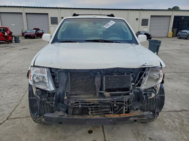 Nissan Pathfinder S Image 13