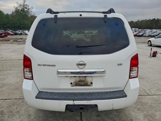 Nissan Pathfinder S Image 7
