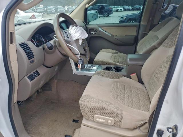 Nissan Pathfinder S Image 6
