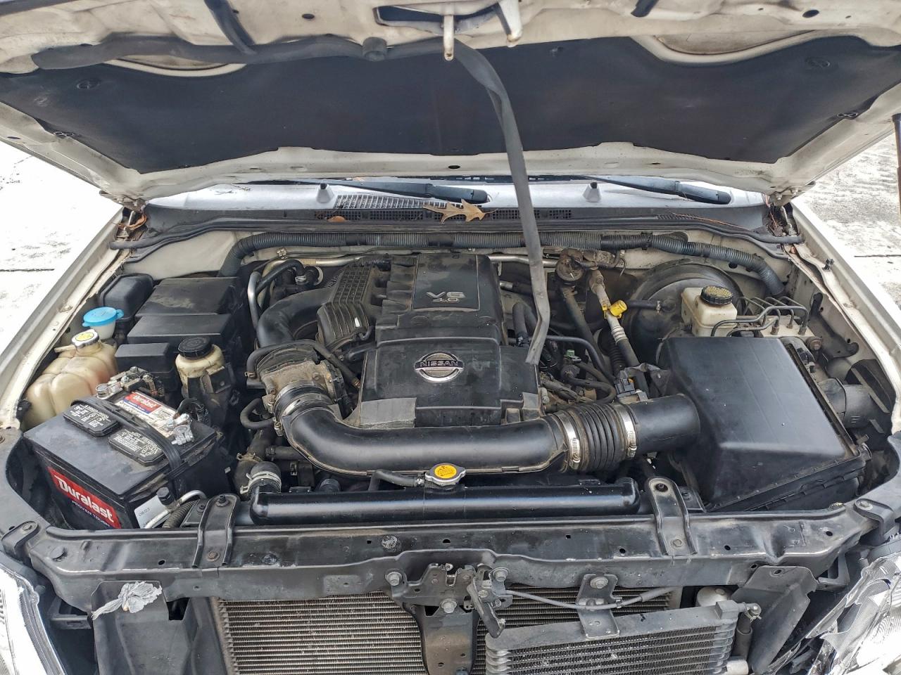 Nissan Pathfinder S Image 5