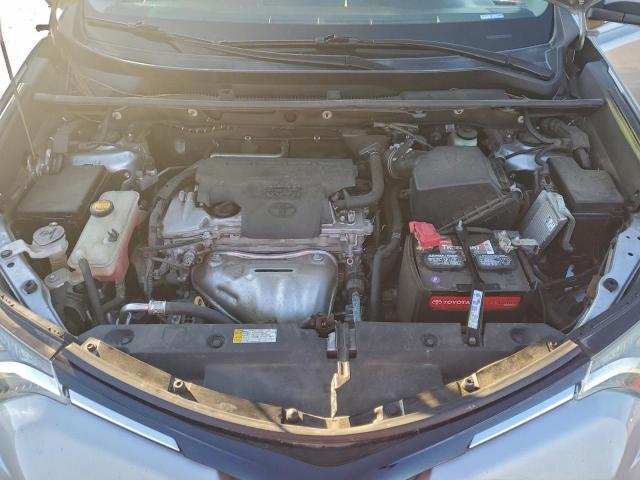 Toyota RAV4 Xle Image 8