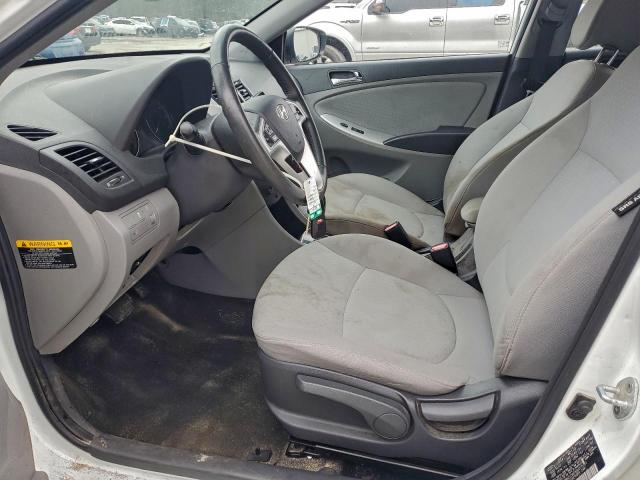 Hyundai ACCENT Gls Image 8