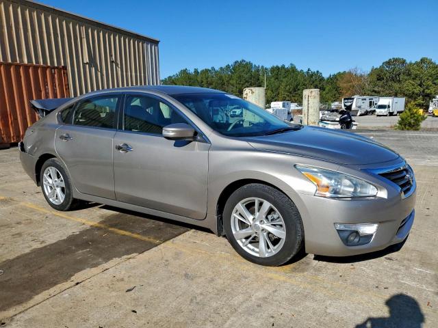 Nissan Altima 2.5 Image 4