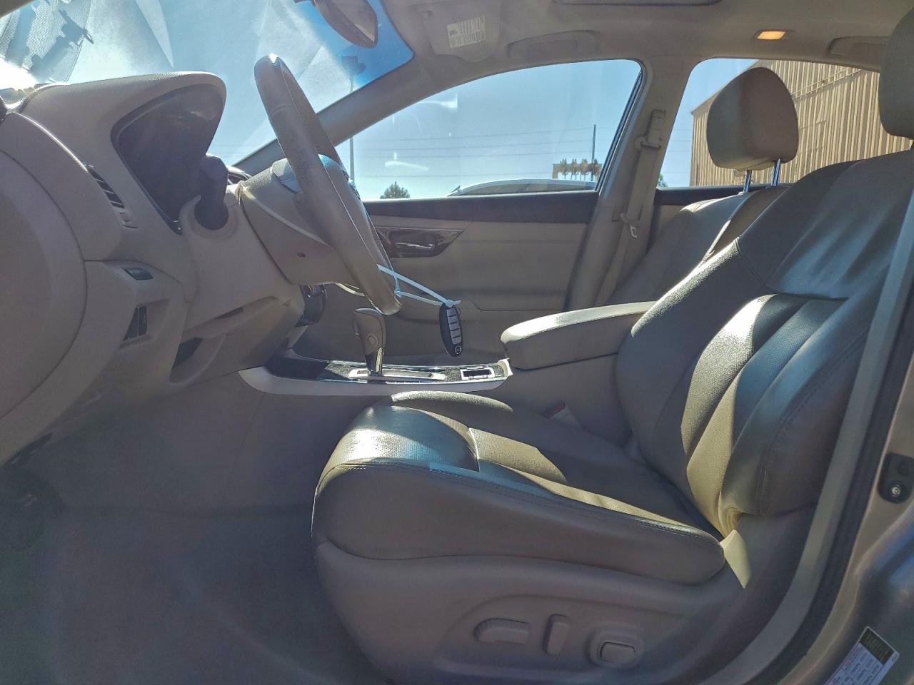 Nissan Altima 2.5 Image 12