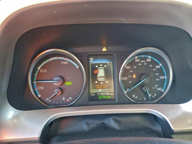 Toyota RAV4 Le Image 6