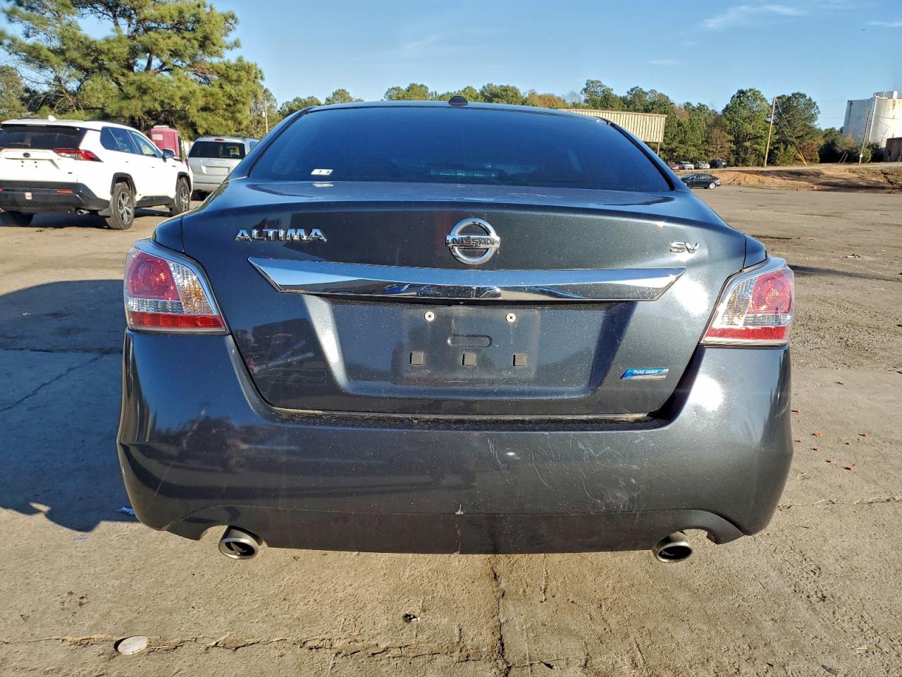Nissan Altima 2.5 Image 3