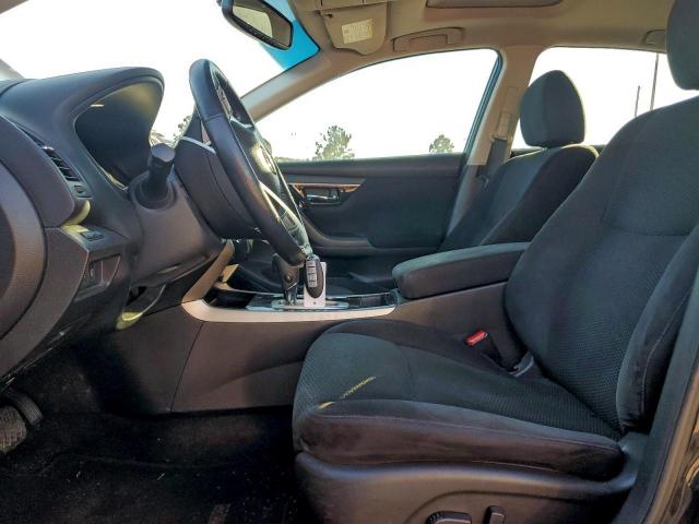 Nissan Altima 2.5 Image 12