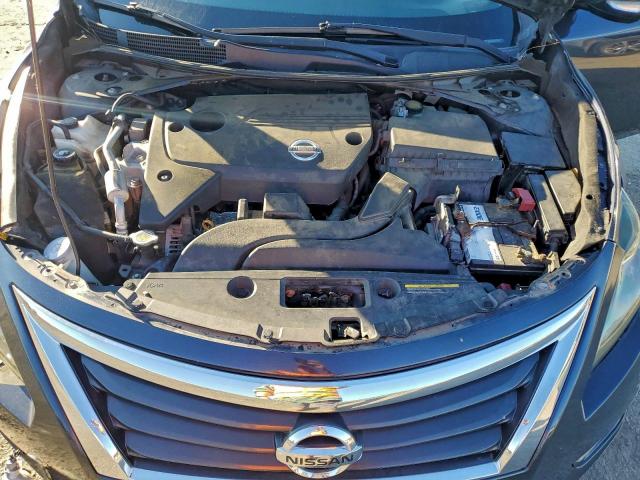 Nissan Altima 2.5 Image 8