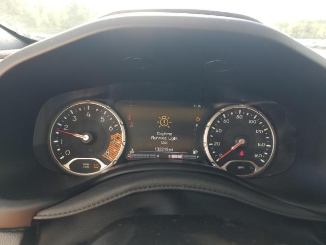 Jeep Renegade Latitude Image 10