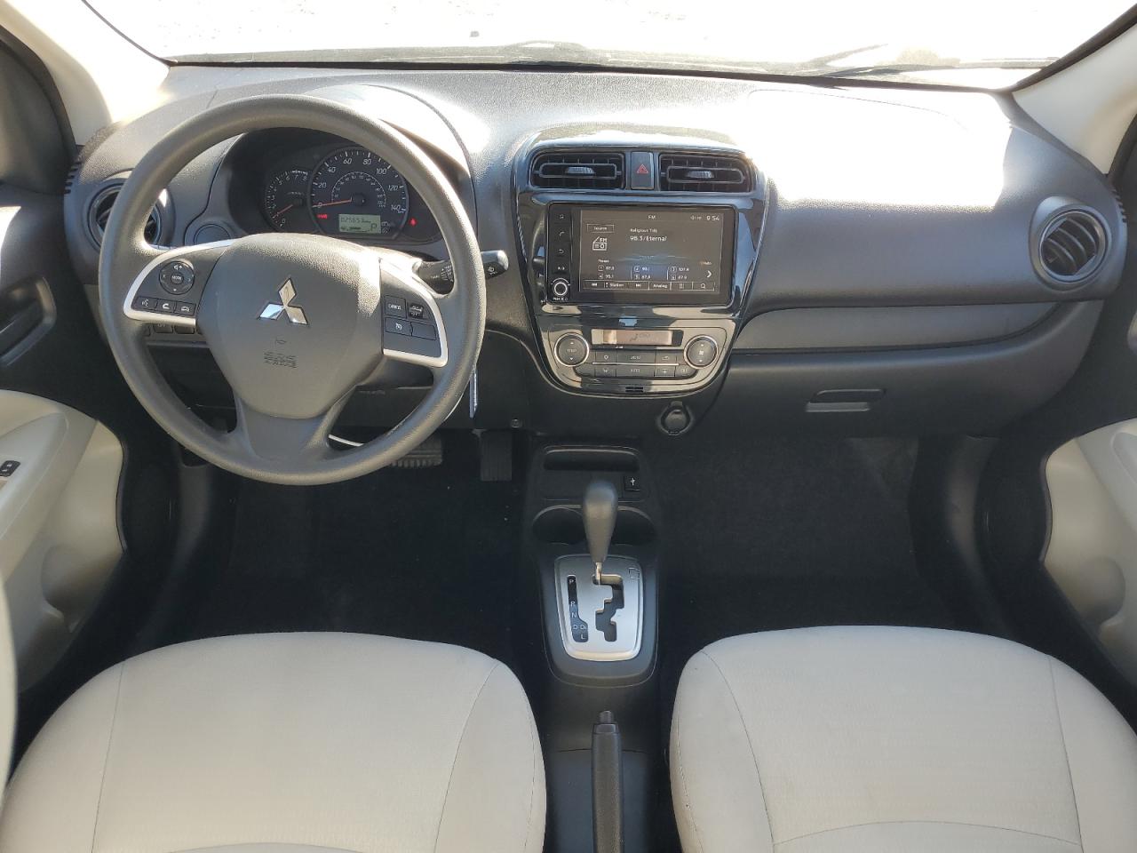 Mitsubishi Mirage G4 Es Image 7