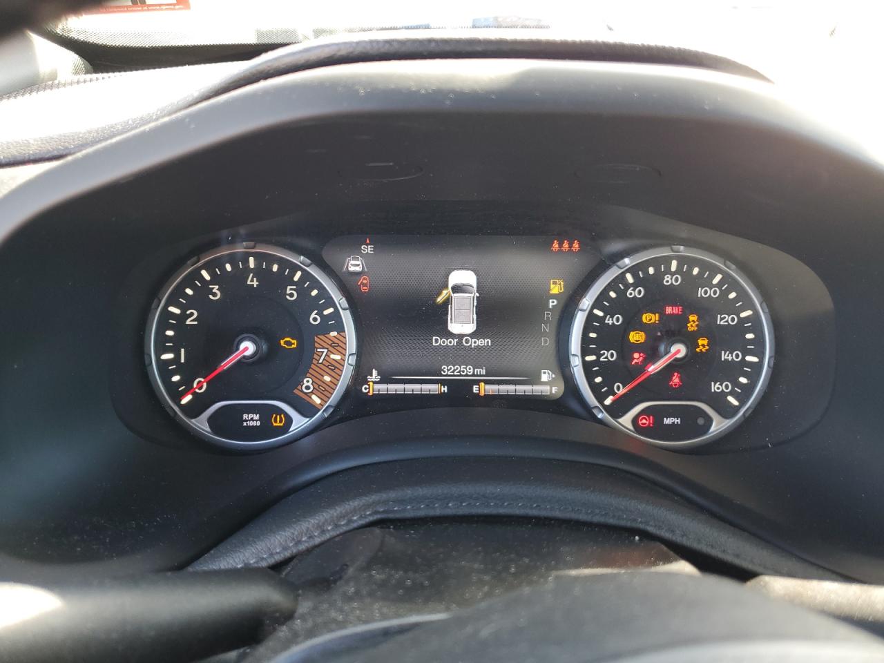 Jeep Renegade Latitude Image 5