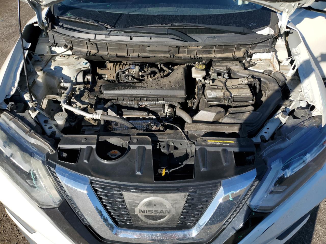 Nissan Rogue S Image 10