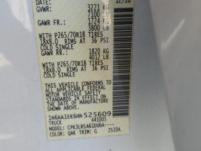 Nissan Titan S Image 8