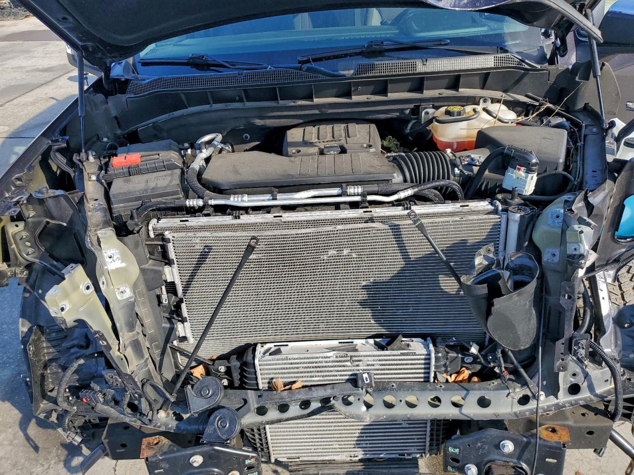 Chevrolet Silverado K1500 Lt-l Image 13