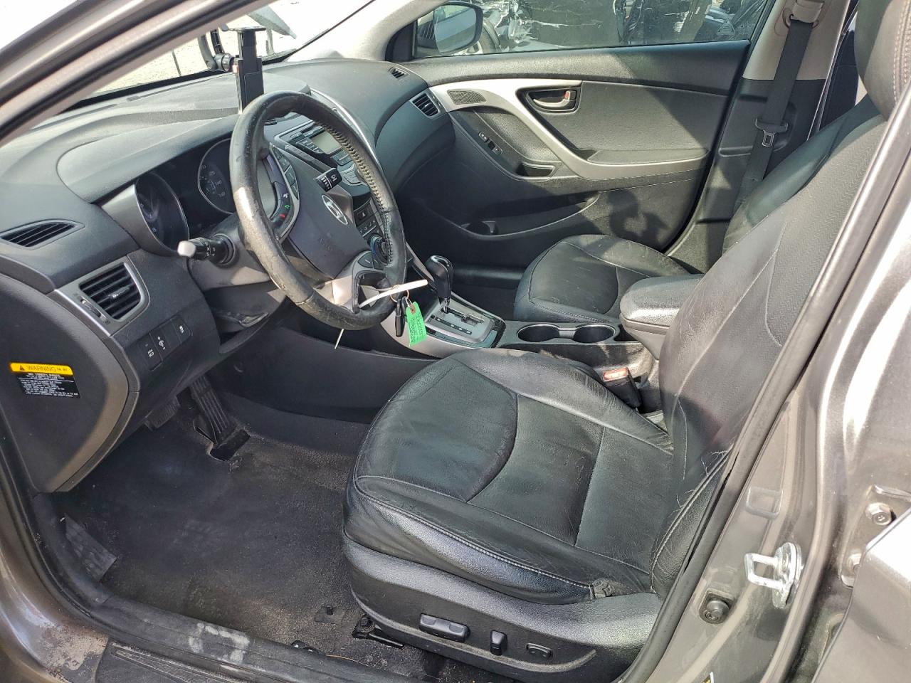 Hyundai ELANTRA Gls Image 9