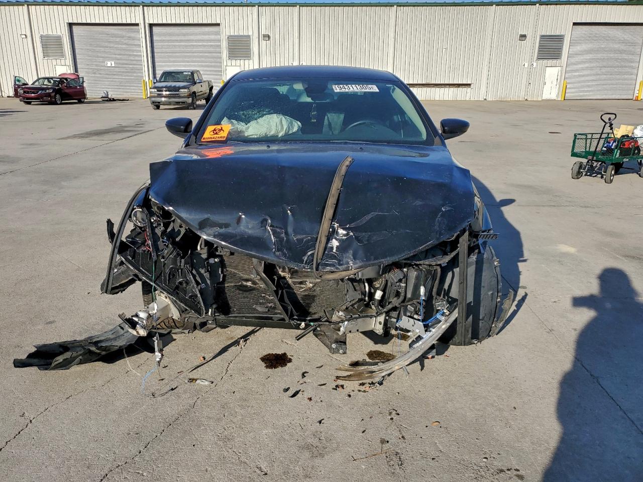 Chrysler 200 Limited Image 6