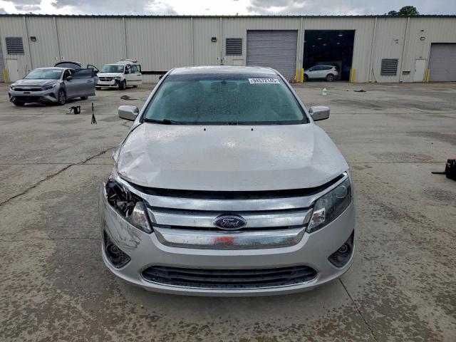 Ford Fusion Se Image 6