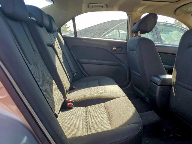 Ford Fusion Se Image 5