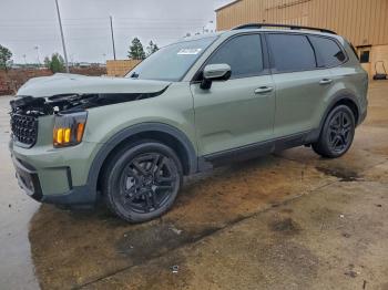  Salvage Kia Telluride