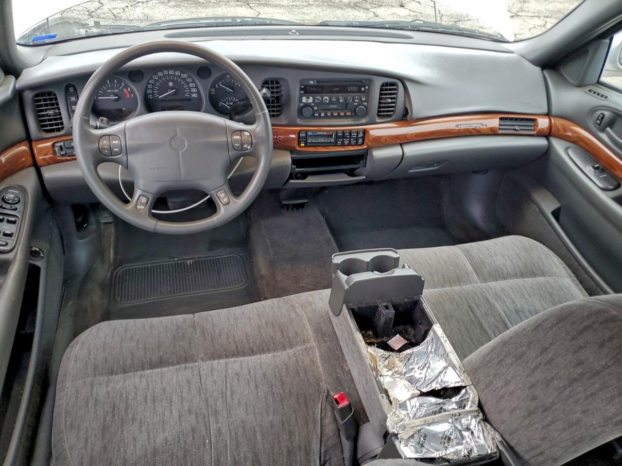 Buick LeSabre Custom Image 4