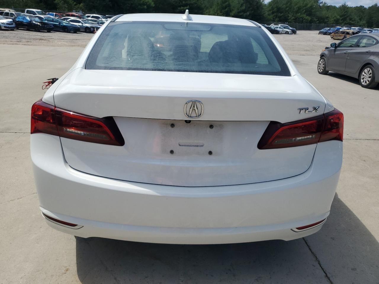 Acura TLX Image 5