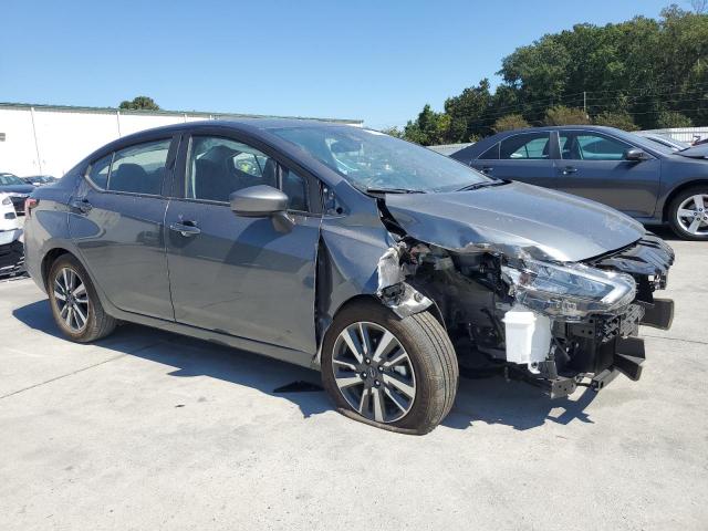 Nissan Versa Sv Image 3